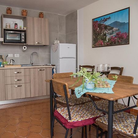 Donpeppehouse Villa Минори Екстериор снимка